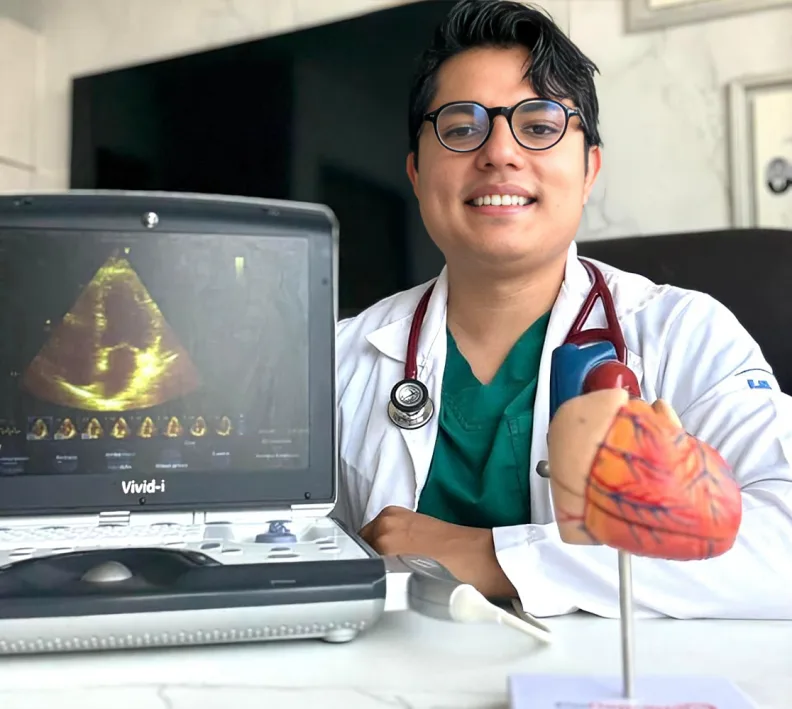 Dr. Victor Alexander Muñoz López — Cardiología y Electrofisiología Cardíaca