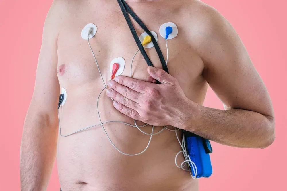 Holter de 24, 48 o 72 horas en CDMX y Naucalpan: monitoreo continuo del ritmo cardíaco